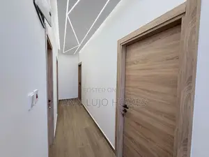 3bdrm Apartment in Lincoln School Area for sale