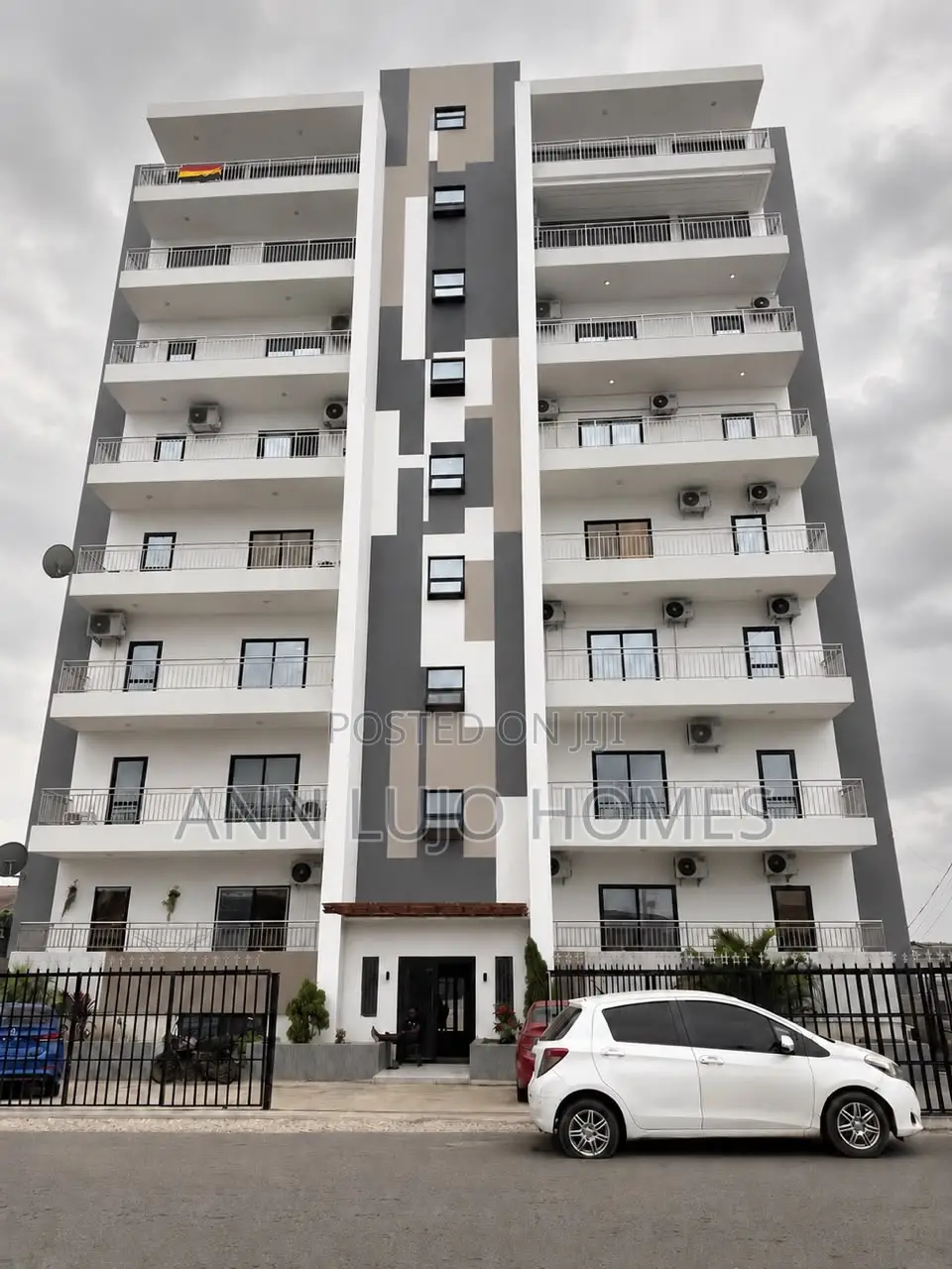 3bdrm Apartment in Lincoln School Area for sale
