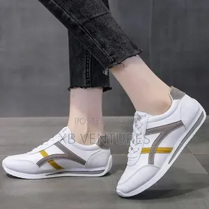 Street Style Women Casual Running Shoes