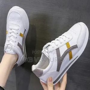 Street Style Women Casual Running Shoes
