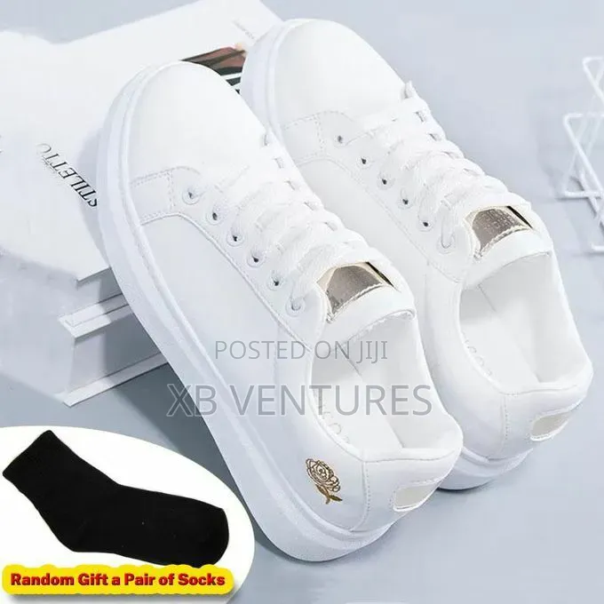 Sole Culture Pure White Low-Top Sneakers