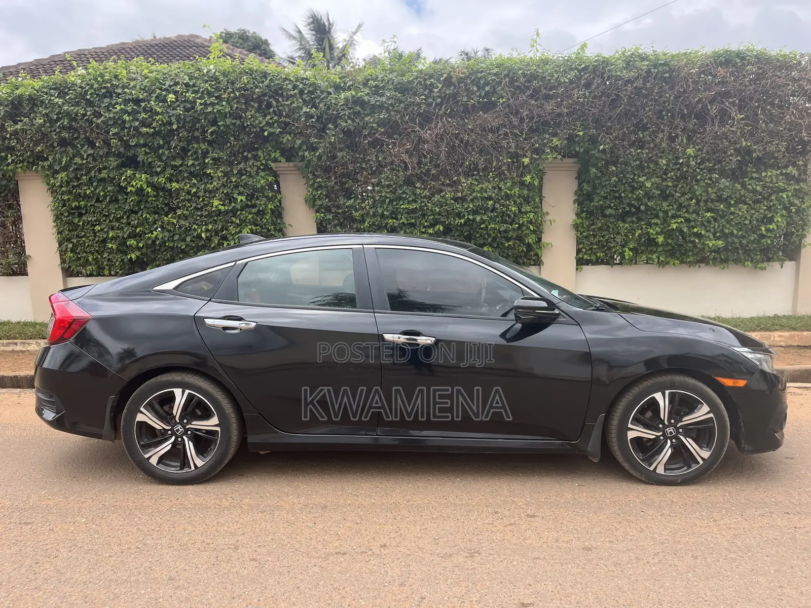 Honda Civic Touring 4dr Sedan (1.5L 4cyl) 2017 Black