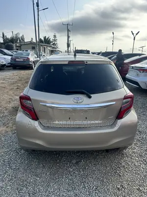 Toyota Vitz 2015 Gold