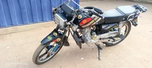 New Royal RY125 2026 Black