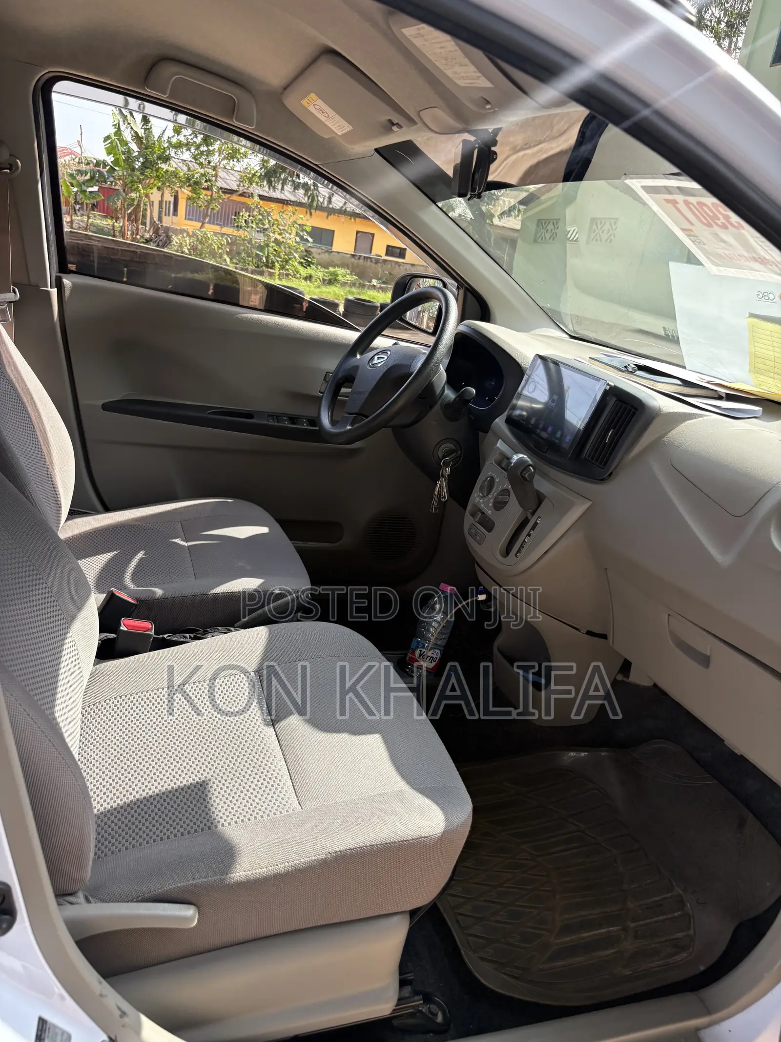 Daihatsu Mira 2016