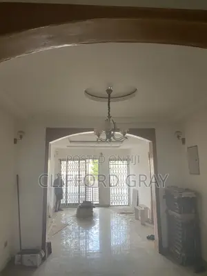 2bdrm Apartment in Kokomlemle for rent