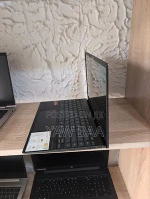 Laptop Asus Zenbook 13 OLED 16GB AMD Ryzen 7 SSD 512GB