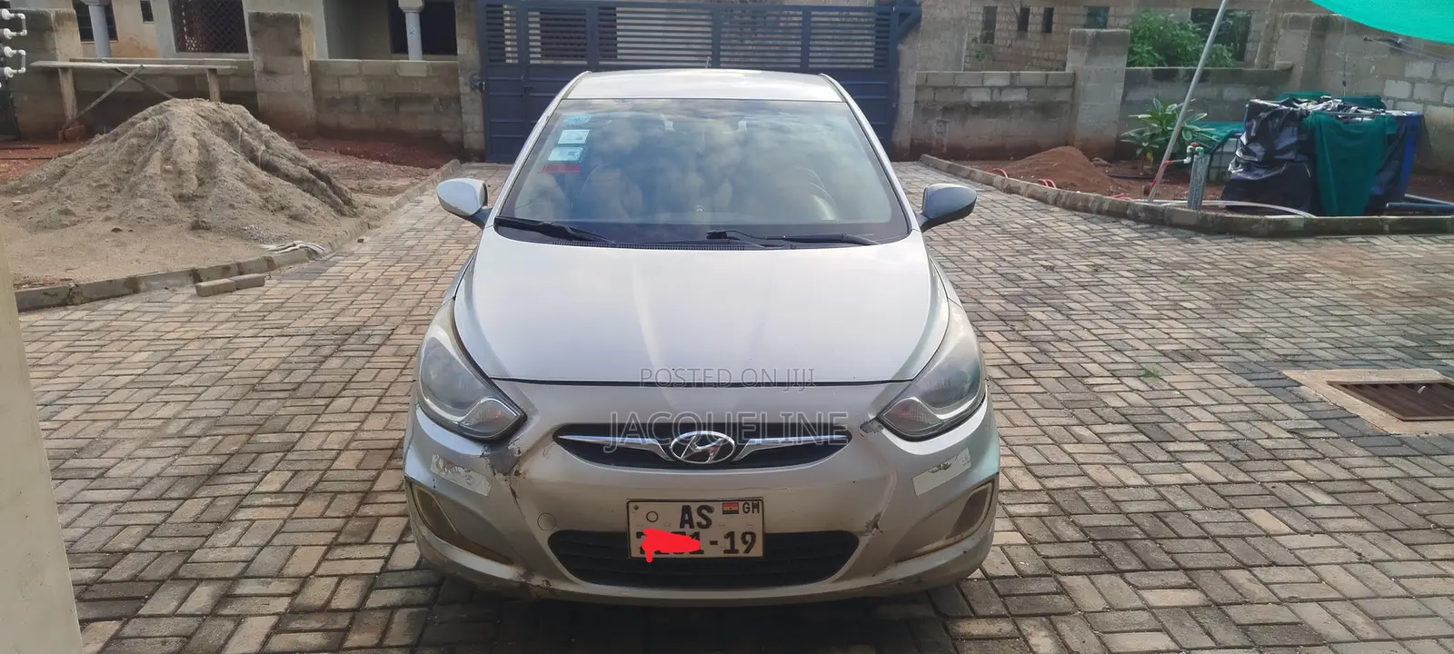 Hyundai Accent 2013 Silver