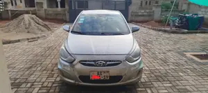Hyundai Accent 2013 Silver