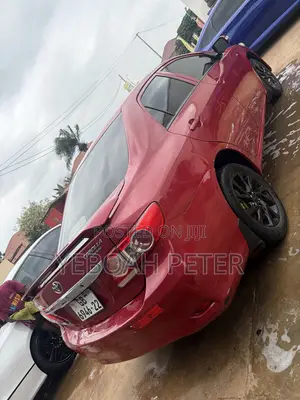 Toyota Corolla 2013 Red