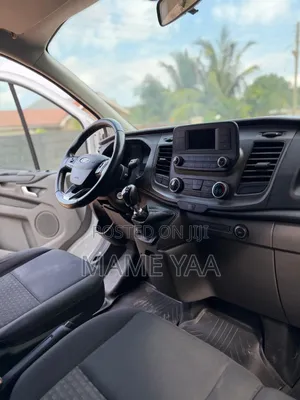 Ford Transit 2019 White