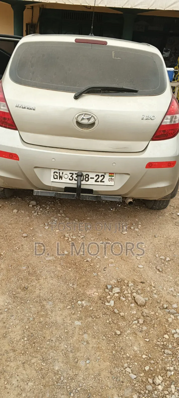 Hyundai i20 2011 Gold