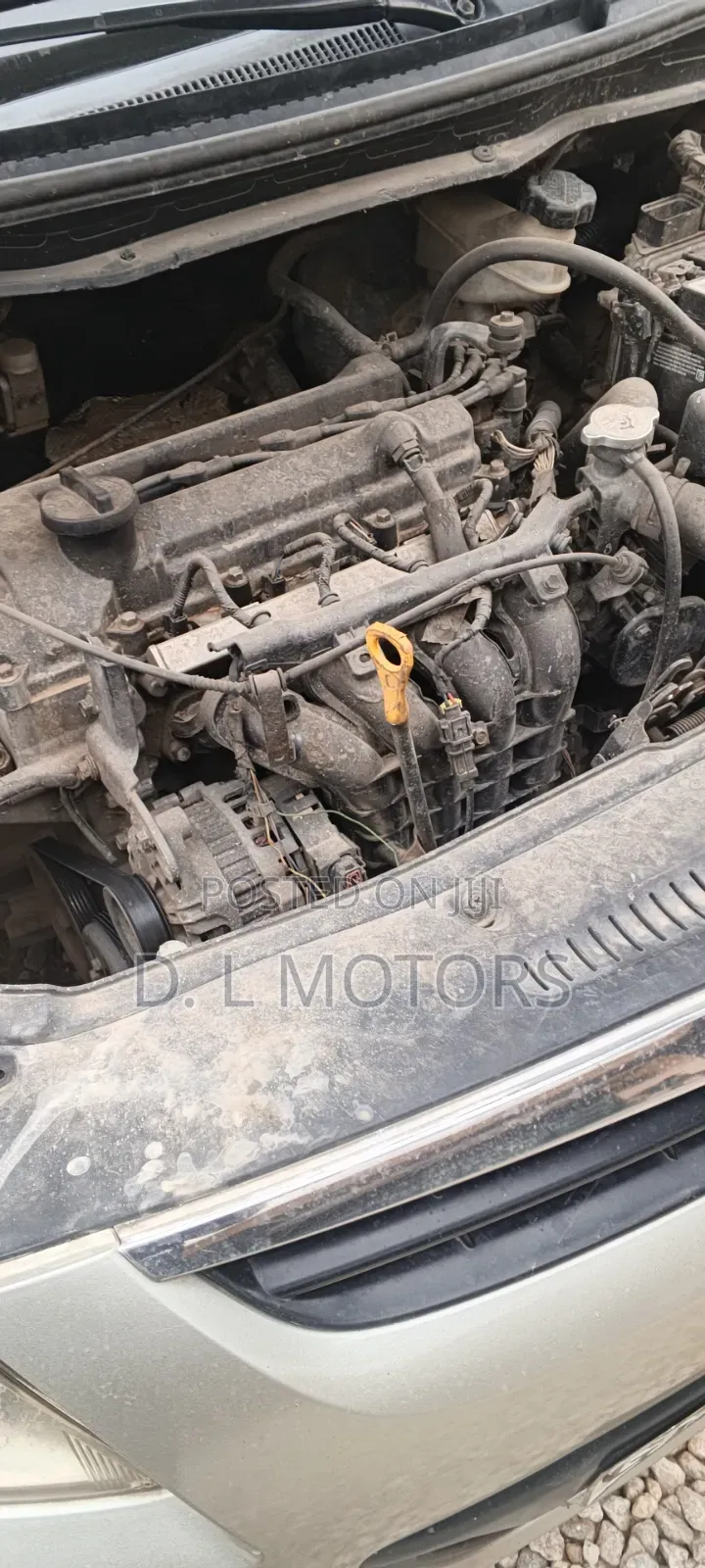 Hyundai i20 2011 Gold