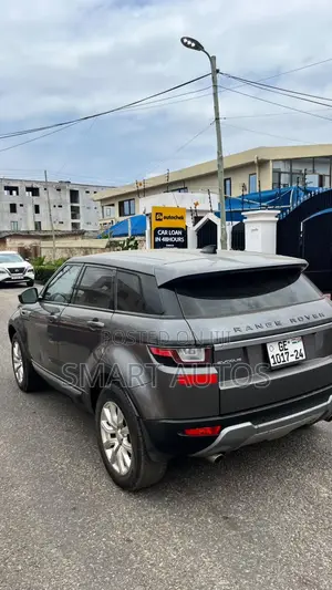 Land Rover Range Rover Evoque SE 4x4 5-Door 2019 Gray