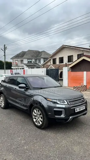 Land Rover Range Rover Evoque SE 4x4 5-Door 2019 Gray