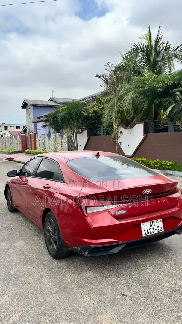 Hyundai Elantra SEL 2022 Red