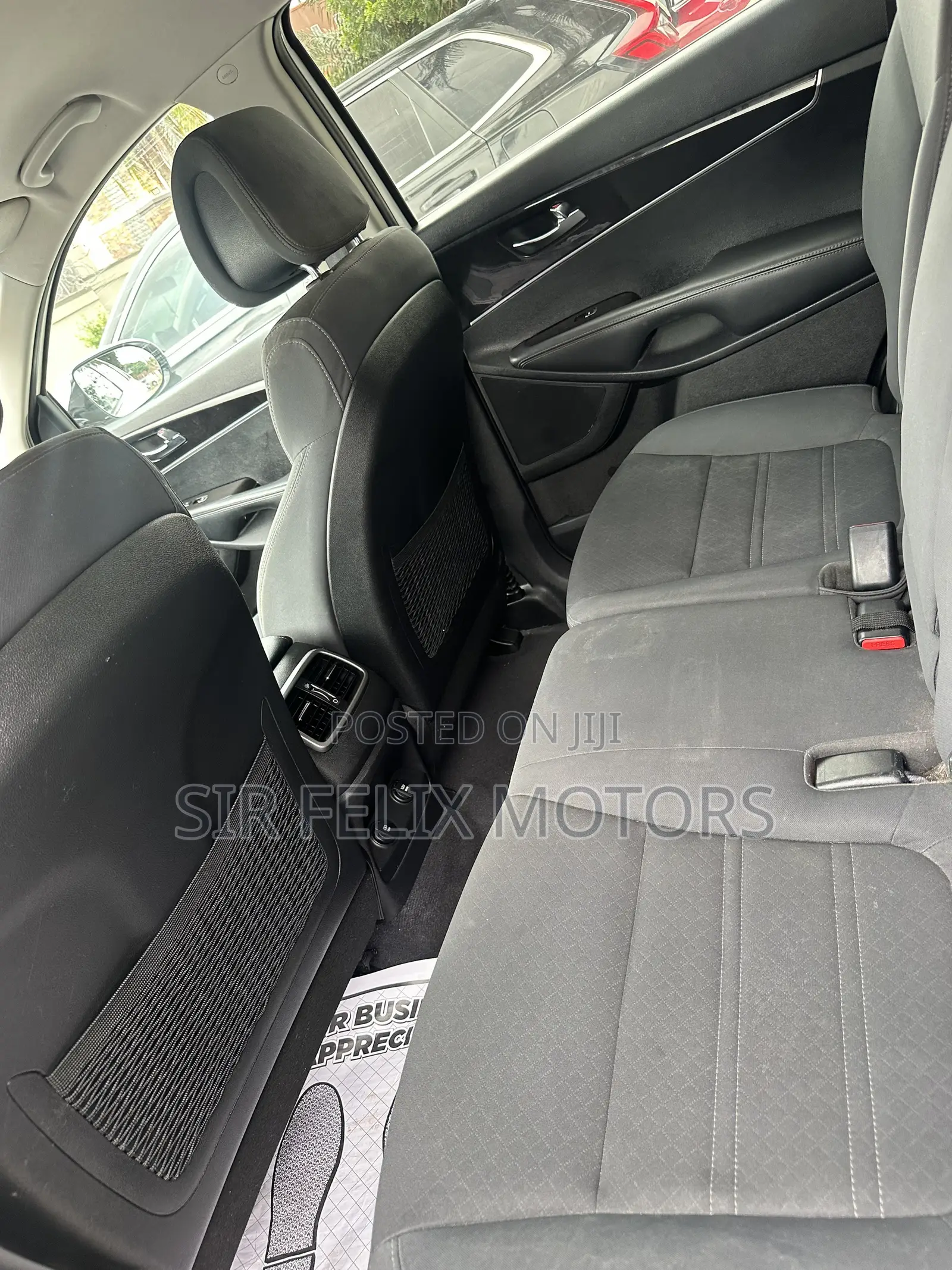 Kia Sorento 4dr SUV 2016 White