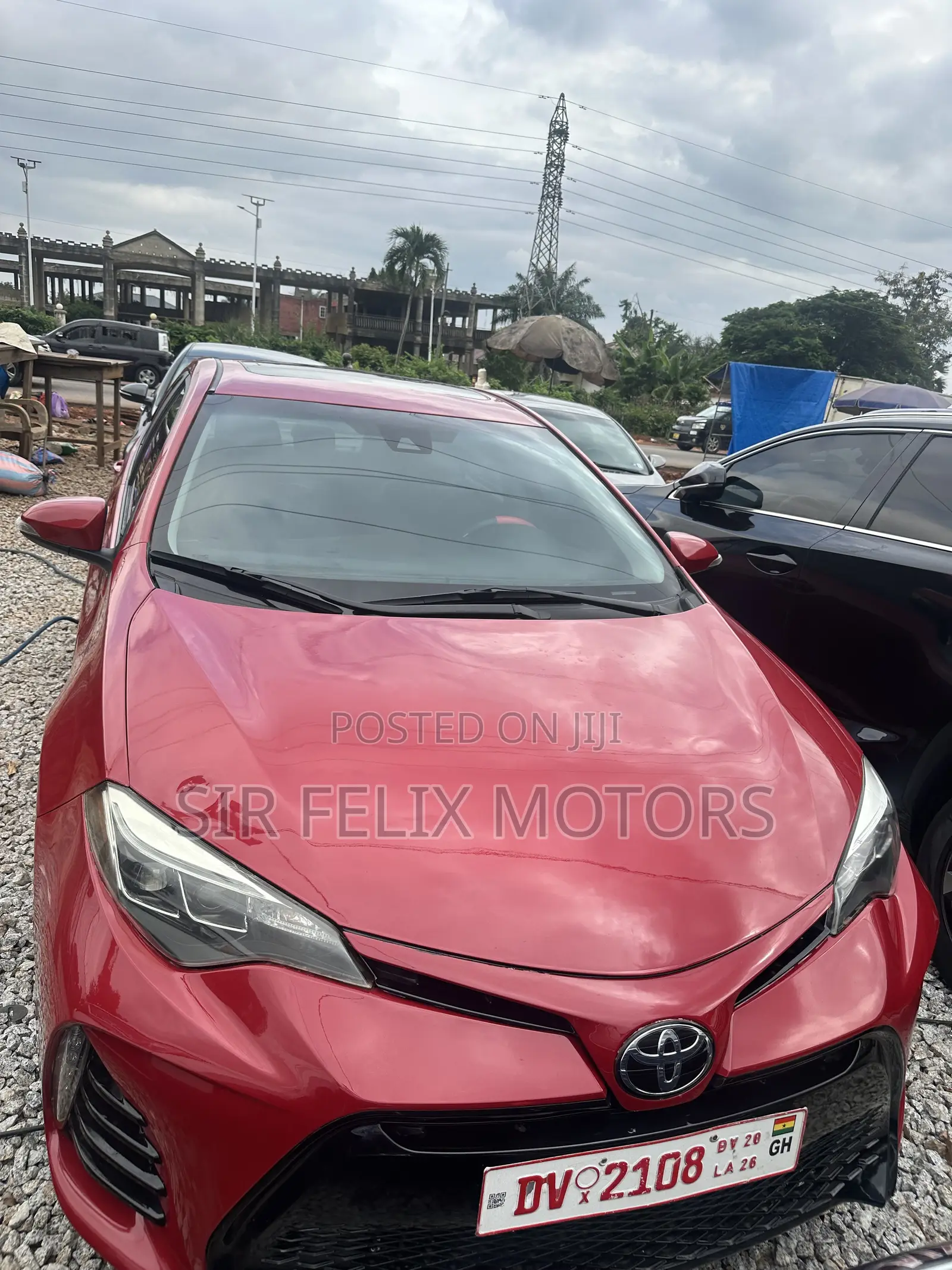 Toyota Corolla SE (1.8L 4cyl 2A) 2018 Red