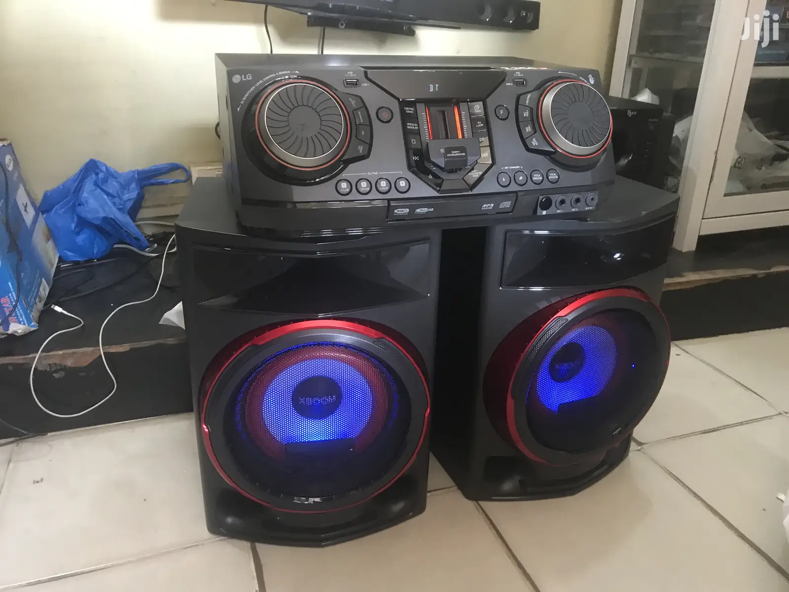 Bluetooth Android LG CL87 2350 Watts Hifi Xboom Sound System