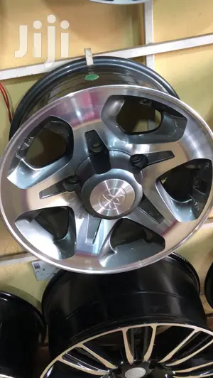 Land Cruiser Rim 16