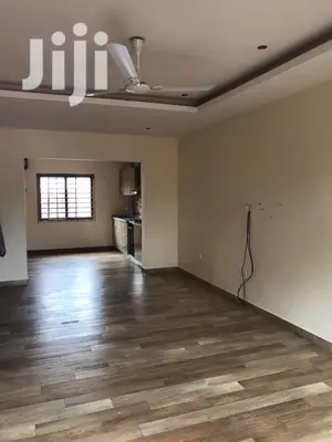 3bdrm Townhouse / Terrace in Bronko Housing, Accra Metropolitan