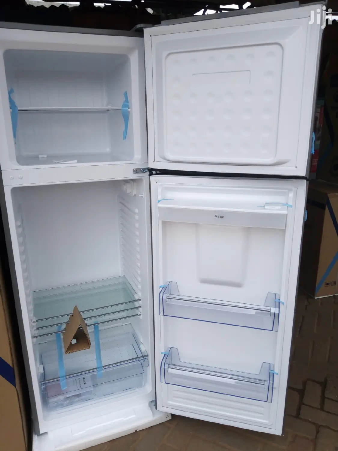 Pearl 311litres Top Freezer N Dispenser
