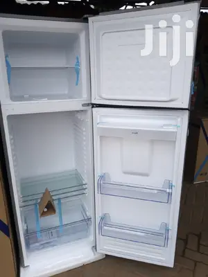 Pearl 311litres Top Freezer N Dispenser