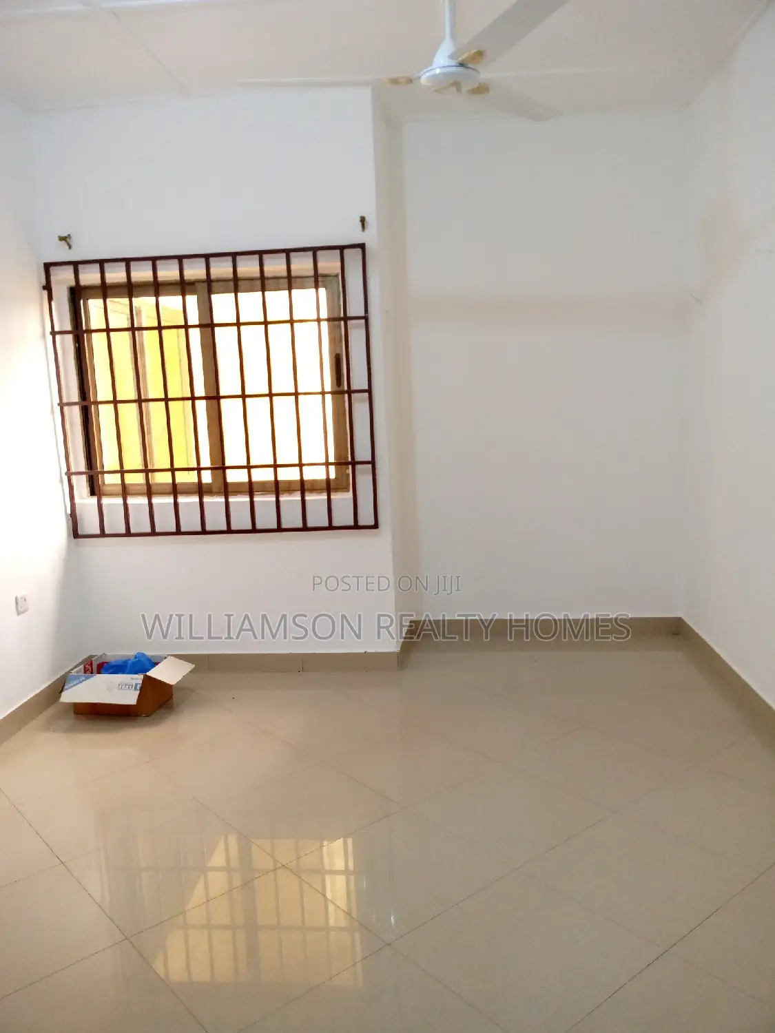 3bdrm House in Community 20 Estate, Spintex for rent
