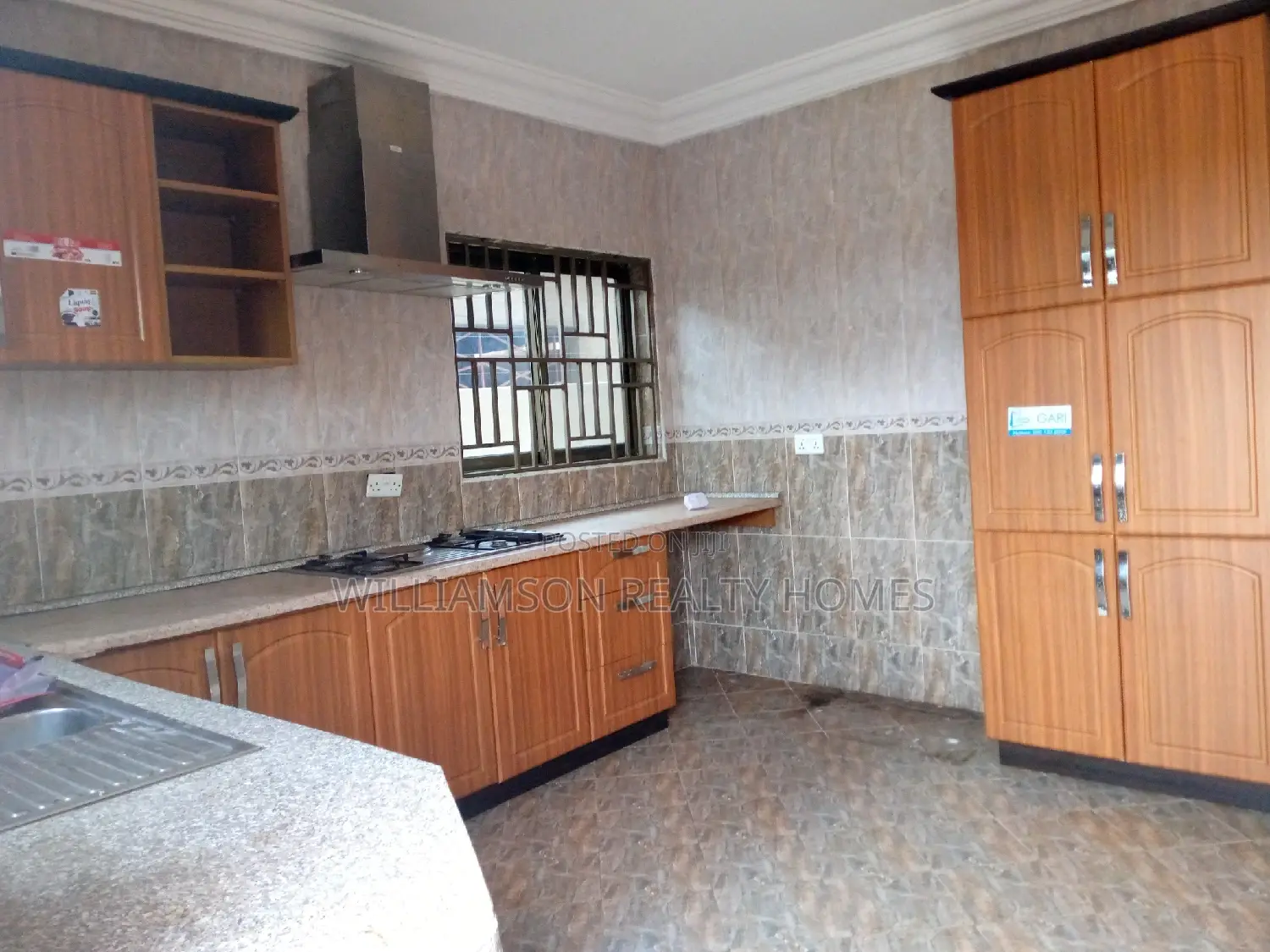 4bdrm House in Hfc Estate, Spintex for rent