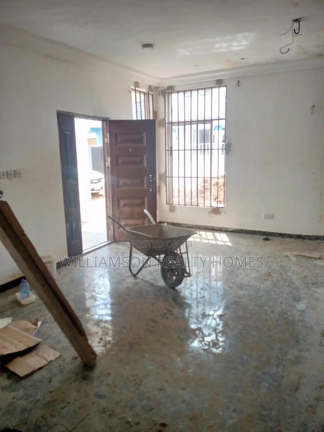 2bdrm Apartment in Regimanuel Estate, Spintex for rent