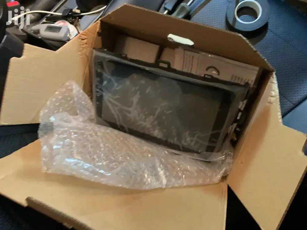 Toyota Corolla 09-14 Android Tape And Stereo Screen
