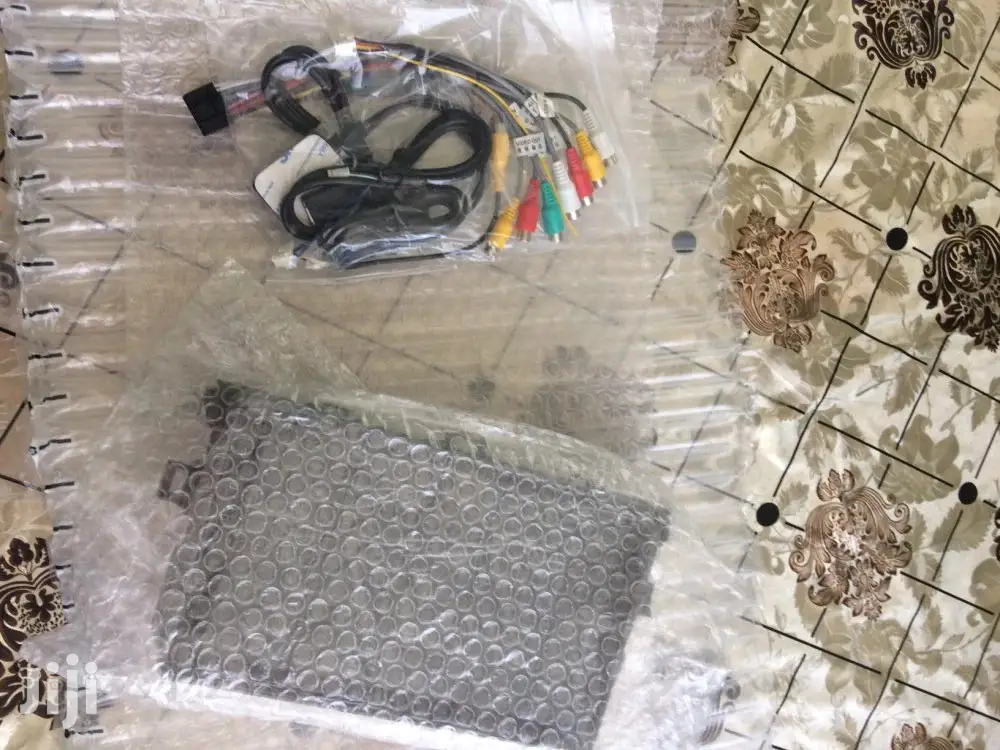 Toyota Corolla 09-14 Android Tape And Stereo Screen