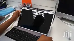 Any Type of Laptop Screen Replacement 250 Upwards
