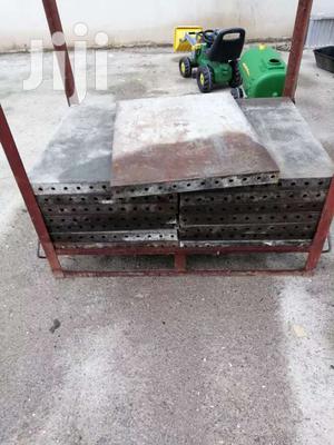 No Plywood/Decking /Metal Board 4rent /Props No Bamboo/Flow