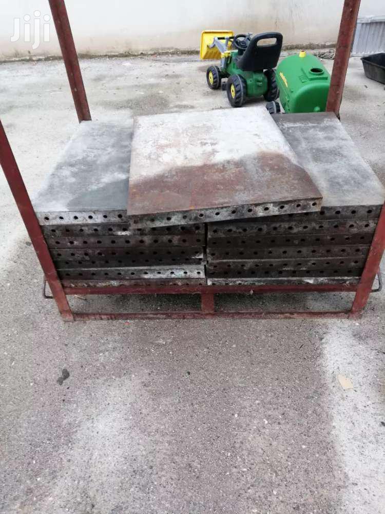 No Plywood/Decking /Metal Board 4rent /Props No Bamboo/Flow
