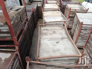 No Plywood/Decking /Metal Board 4rent /Props No Bamboo/Flow