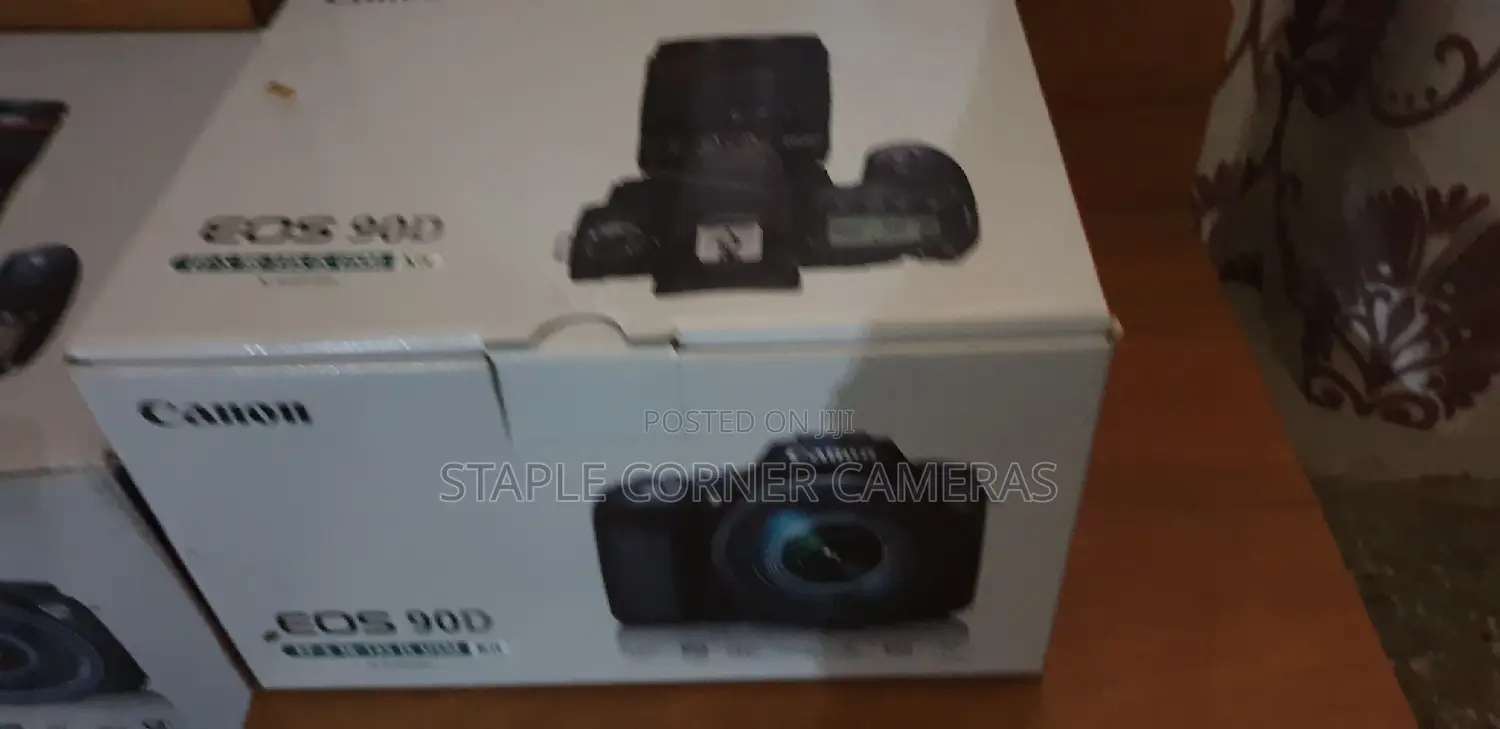 Canon Eos 90d 32.5mp Digital 4k Camera With 18-135mm Lens