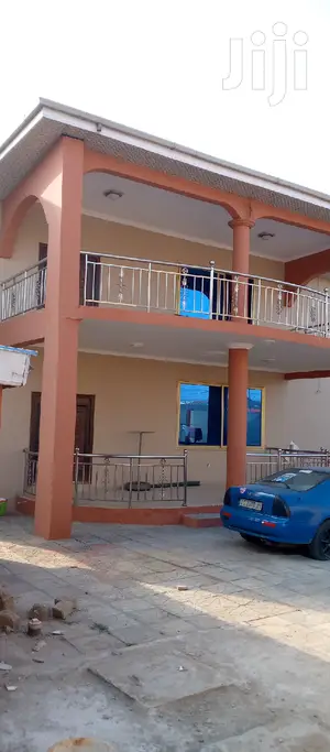 1bdrm Block of Flats in Ga East Municipal for rent