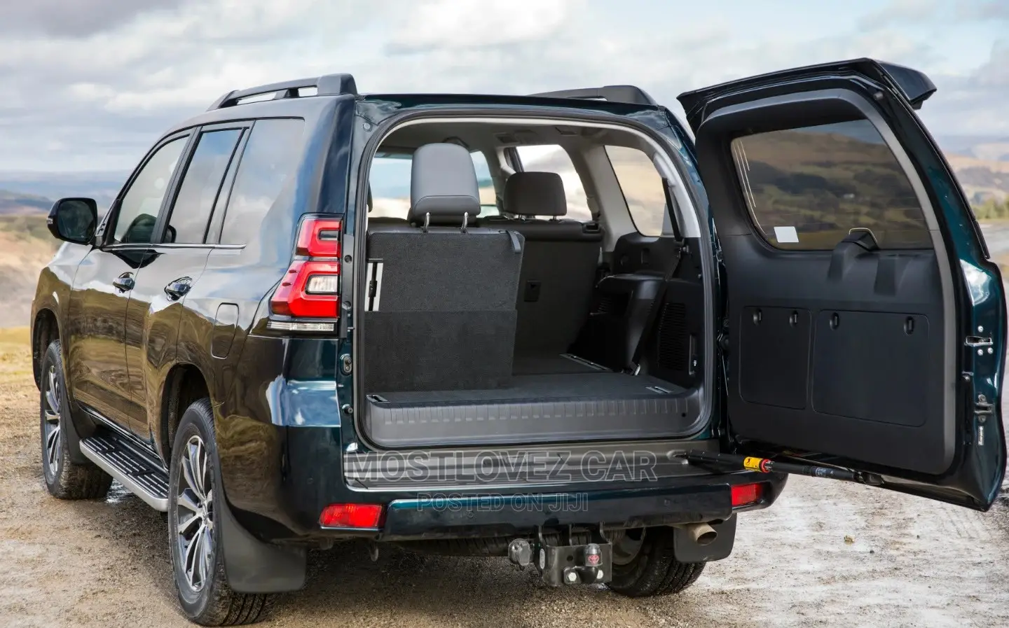Toyota Landcruisers V8 for Rent With a Driver in Ghana?