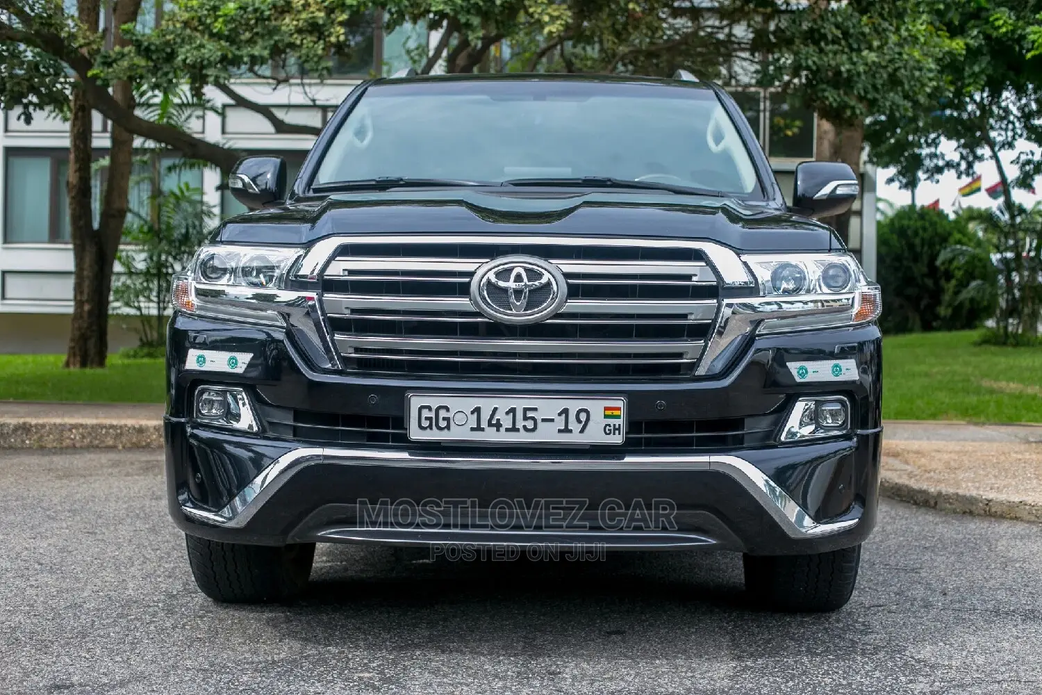 Toyota Landcruisers V8 for Rent With a Driver in Ghana?