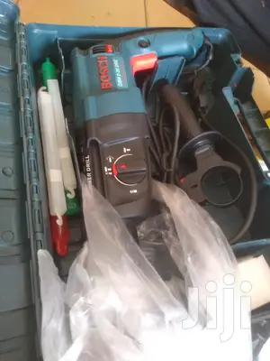 Bosch Hammer New Drilling Chipping Machine New