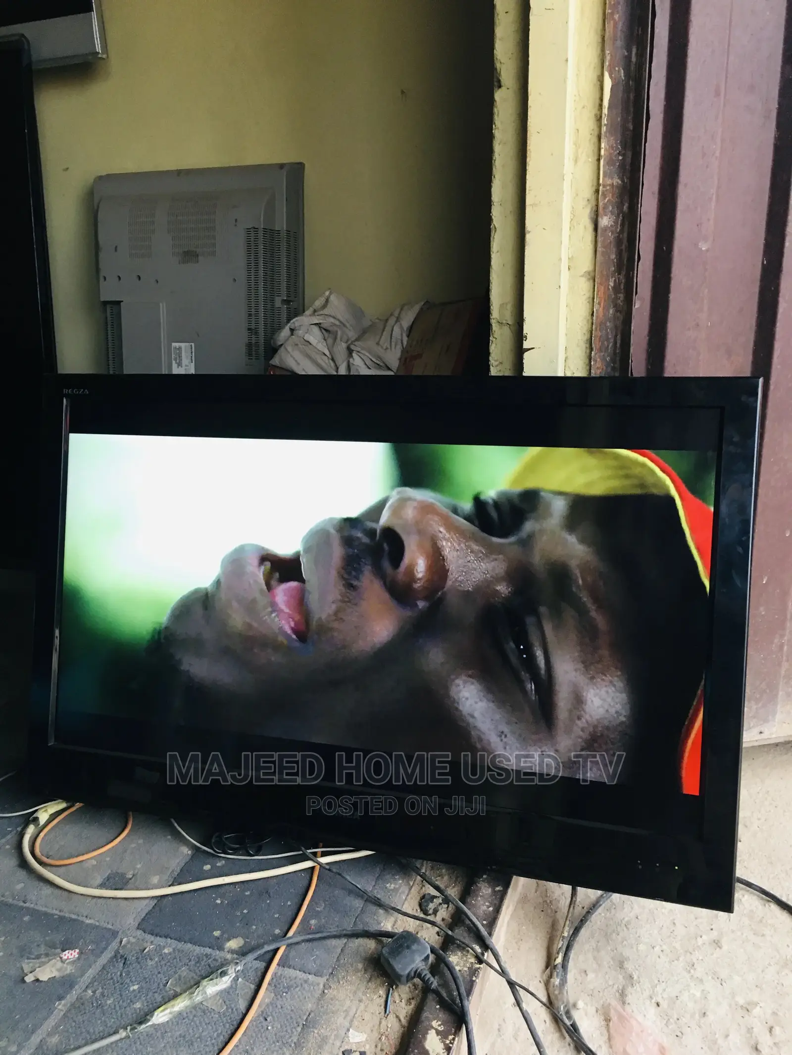 42inches Toshiba LCD Slim Digital Tv