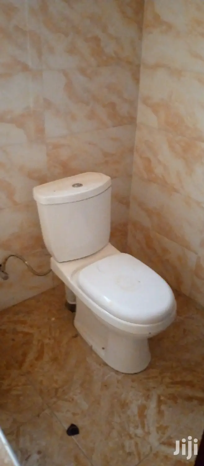 4bdrm Apartment in Ga East Municipal for rent