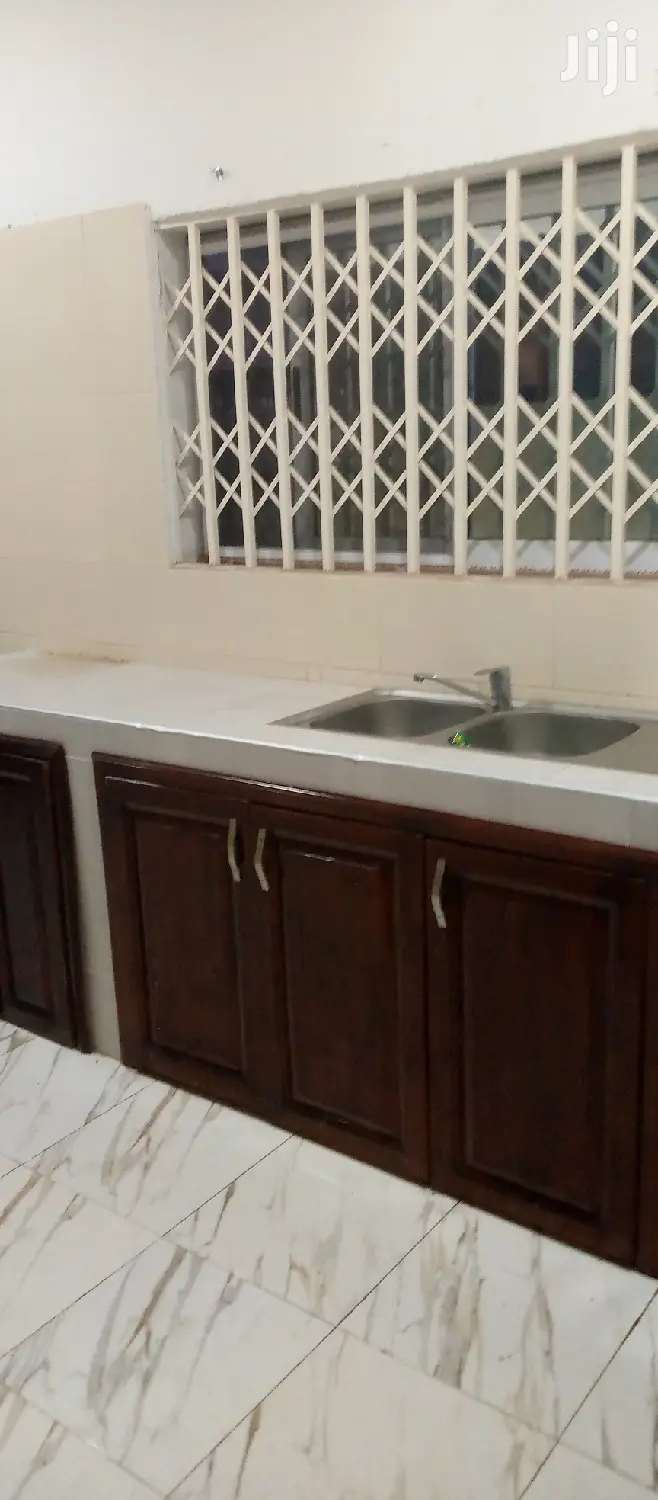 2bdrm Apartment in Ben Properties, Ga East Municipal for rent