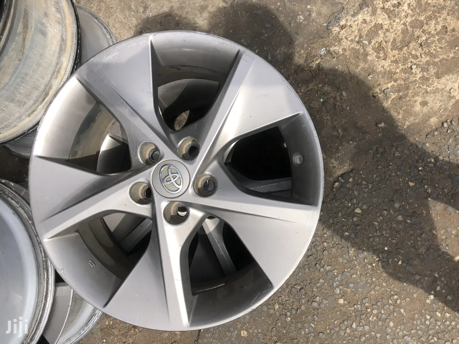 Home Used Toyota Camry In Sizes