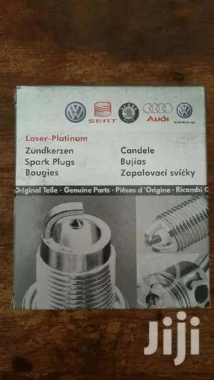 4x NGK Laser Platinum Plugs For Volkswagen Golf And Audi
