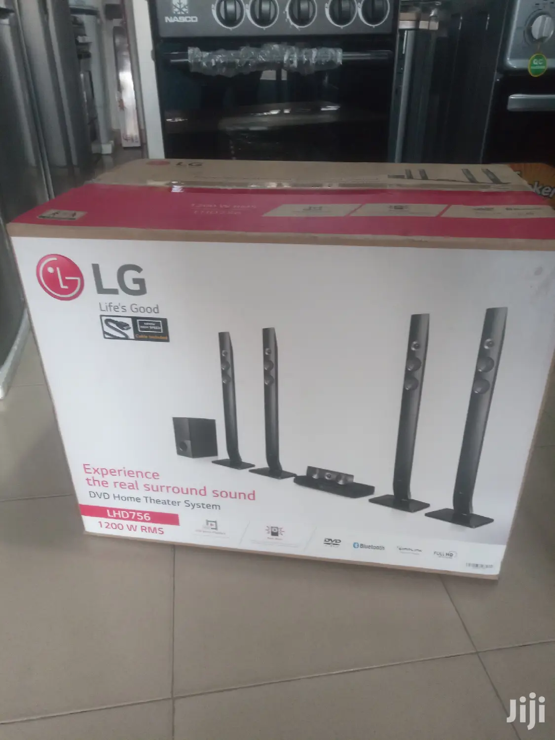 LG 1200watts (LHD756)5.1DVD Bluetooth Hometheater