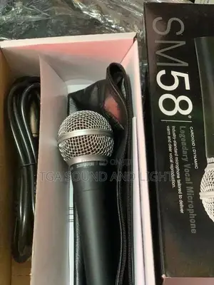 Shure Sm58-cn Moving Coil Vocal Mic With 25" Xlr Cable