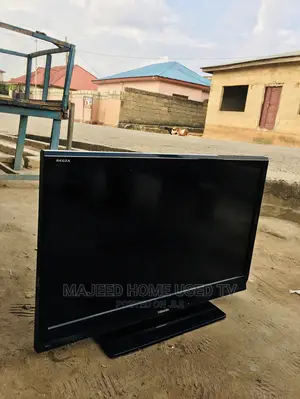 42inches Toshiba Slim LCD Digital Tv