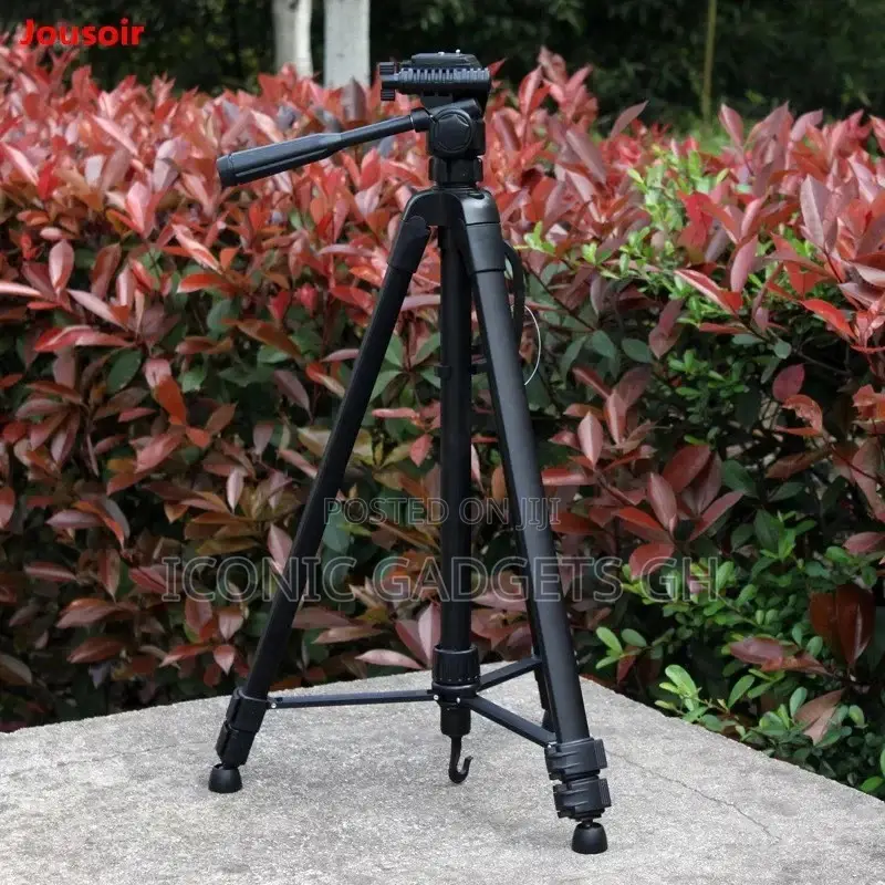 Professional DSLR Camera Tripod